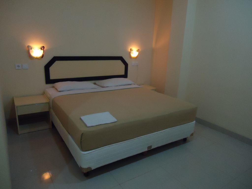 Hotel Makmur Tarakan Exterior photo